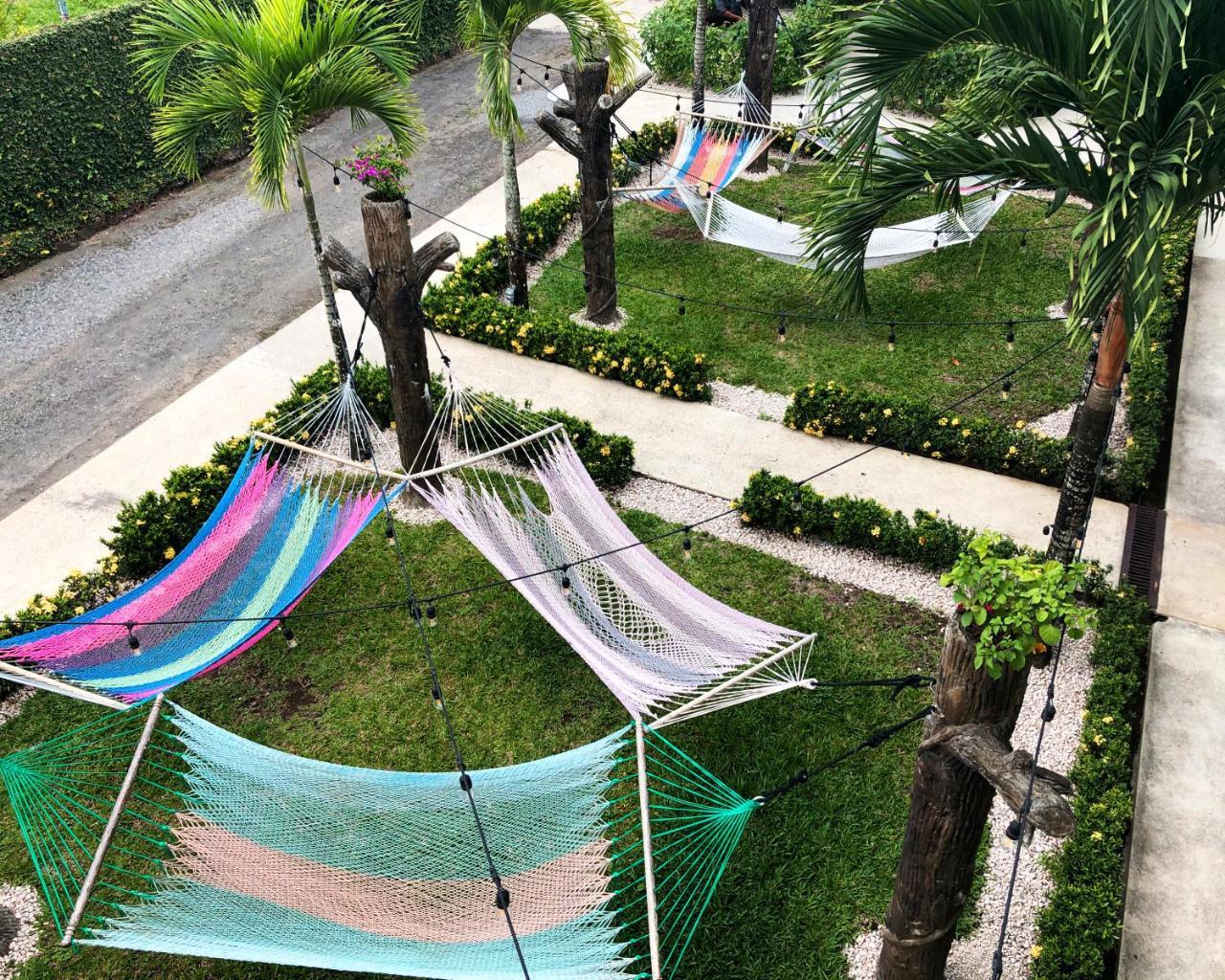 La Fortuna Backpackers Resort Exteriör bild